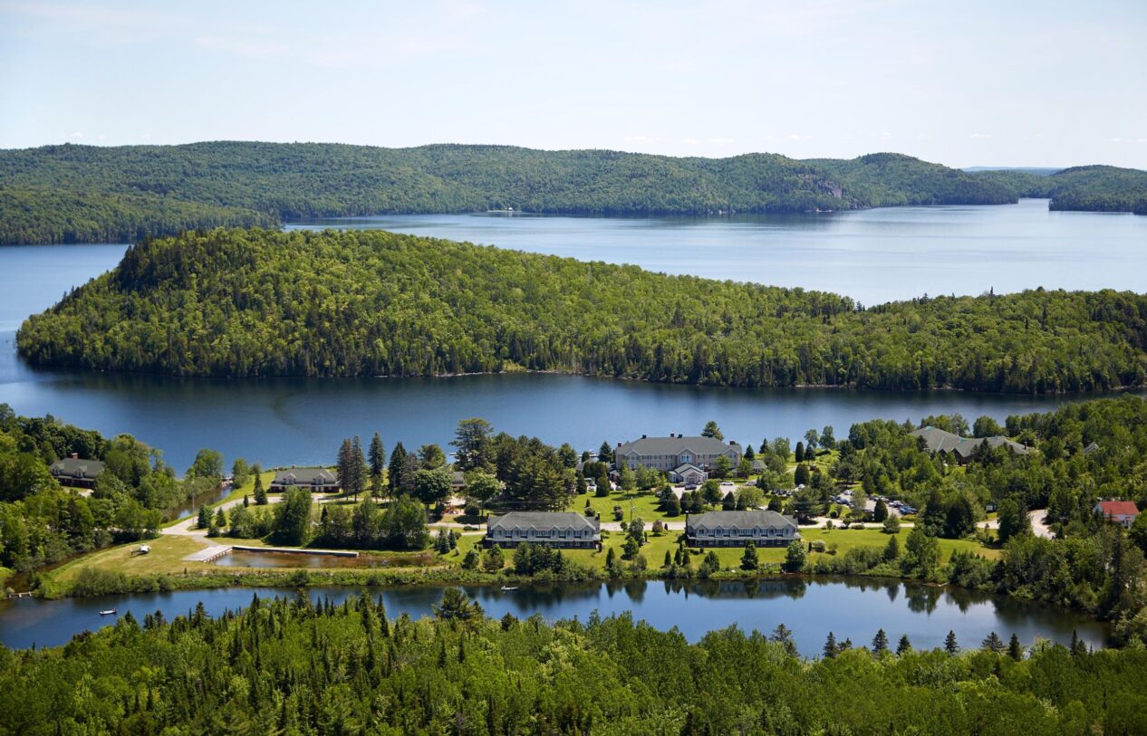 Auberge du Lac-à-l'Eau-Claire