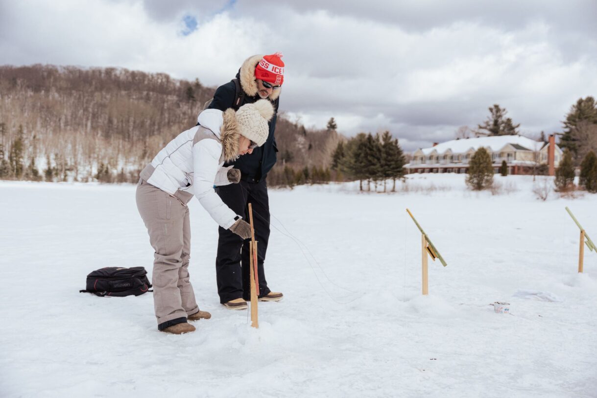 Pêche blanche à l'Auberge du Lac-à-l'Eau-Claire