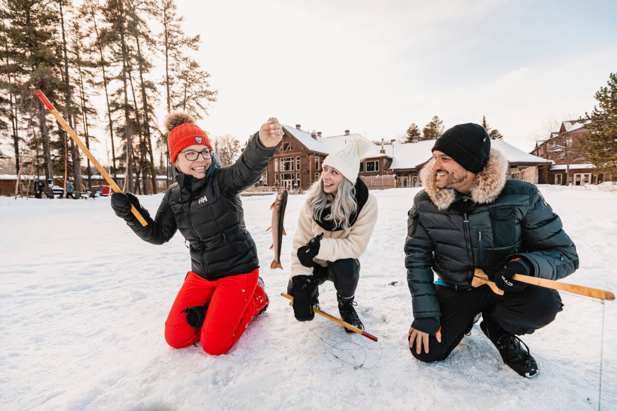 Pêche blanche au Québec, à l'Auberge du Lac Taureau